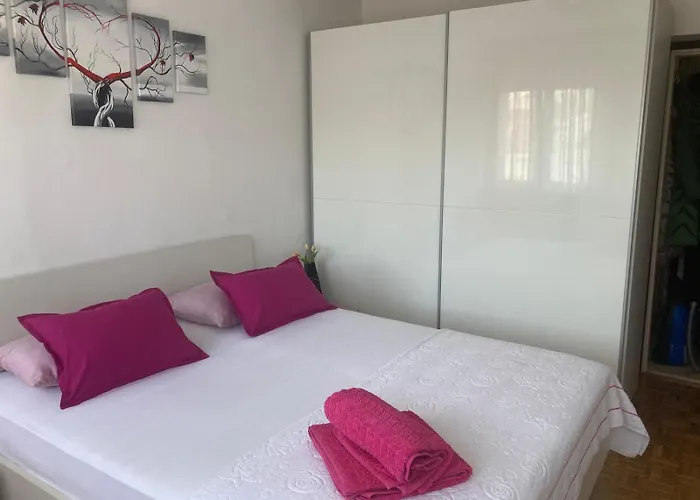 Appartement Pink Wave Split